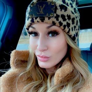 Meet your Posher, Casie